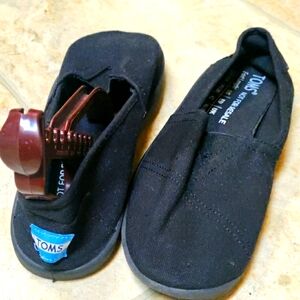 Toms Black Flats